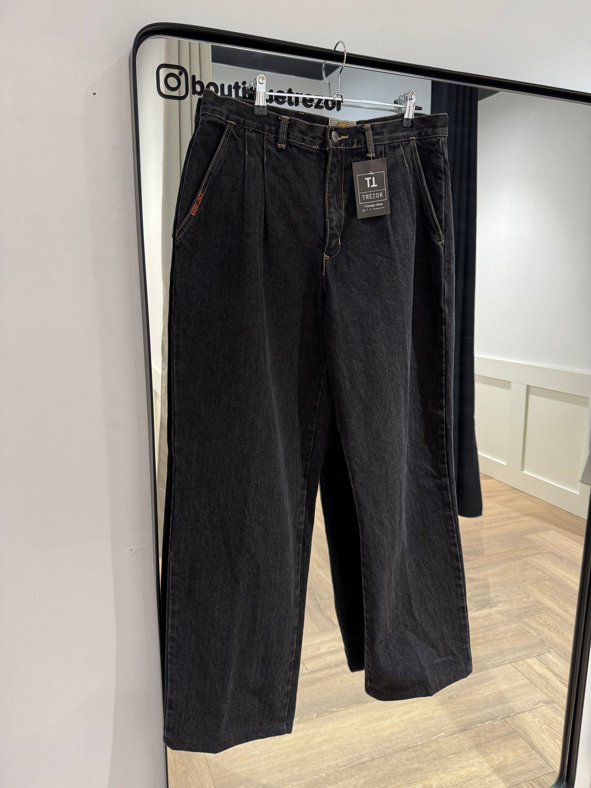 Jean vintage à pinces 44