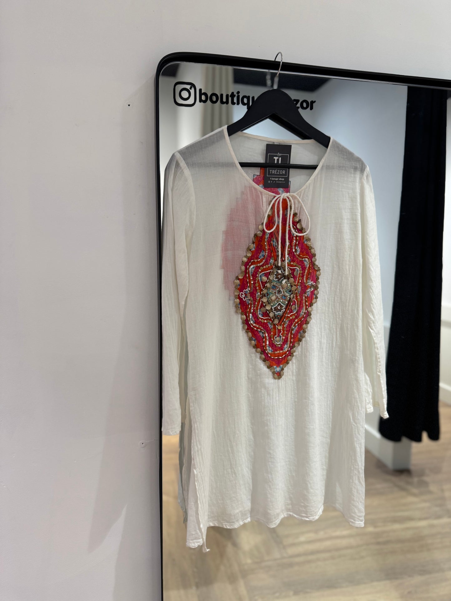 Blouse d’éte à broderies S/M