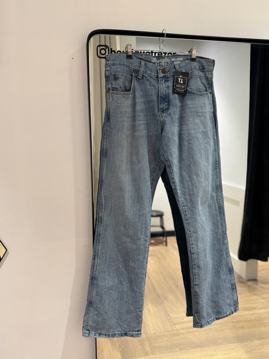 Jean Wrangler bleu clair 40