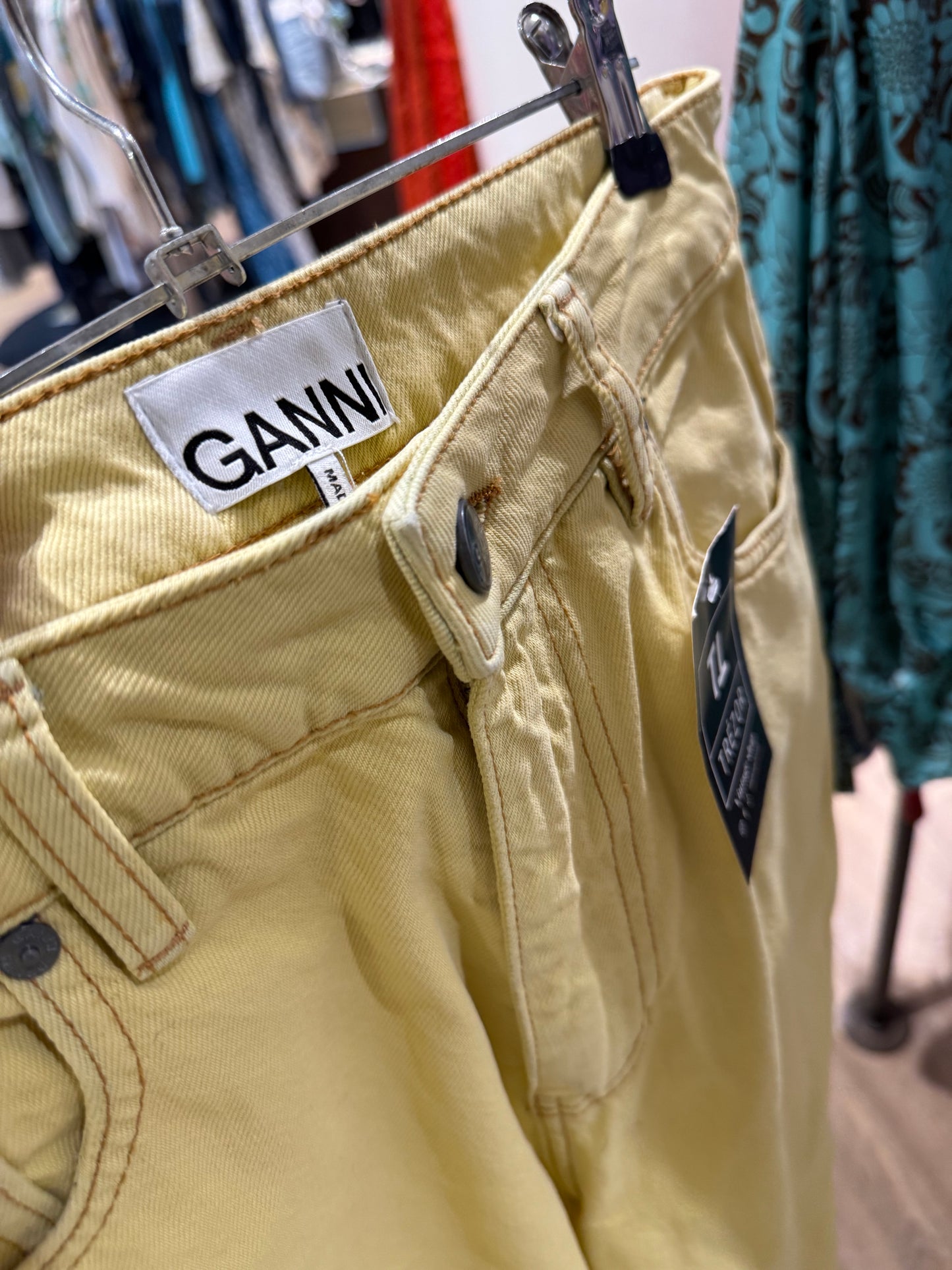 Pantalon GANNI jaune blé 38