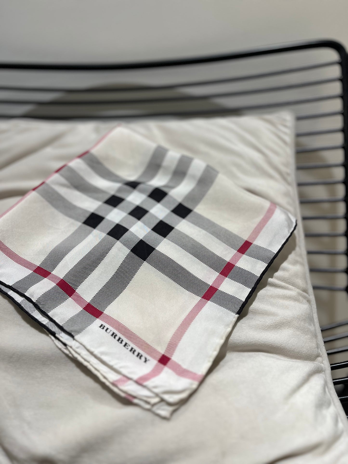 Carré de soie Burberry