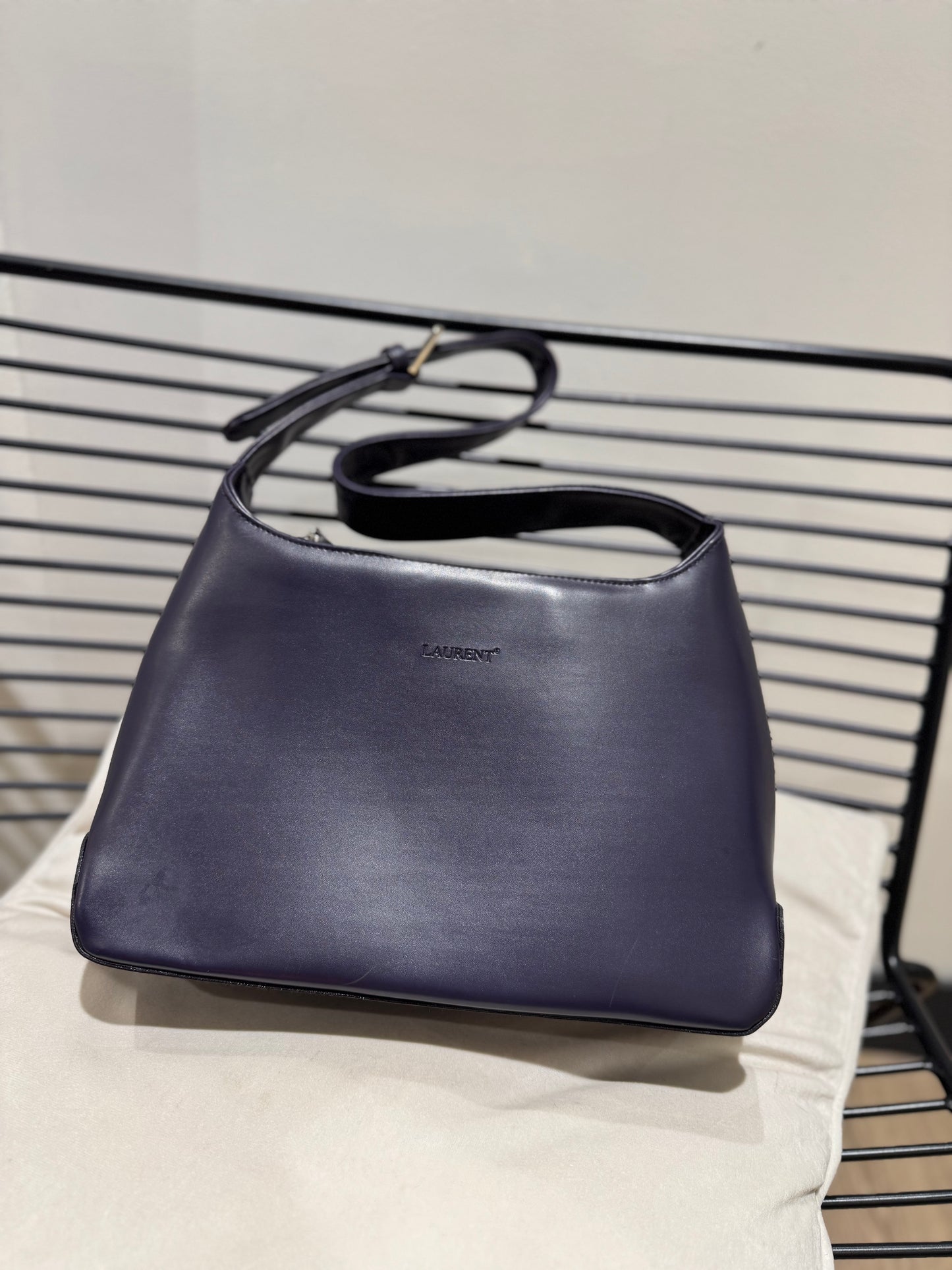 Sac à main vintage violet