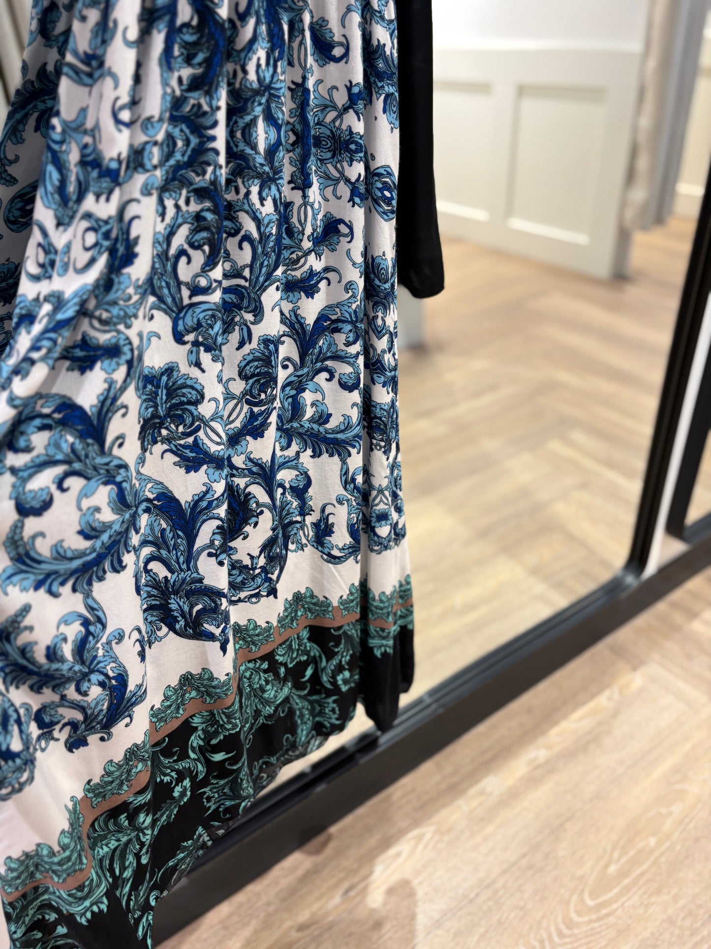 Robe longue à motifs S