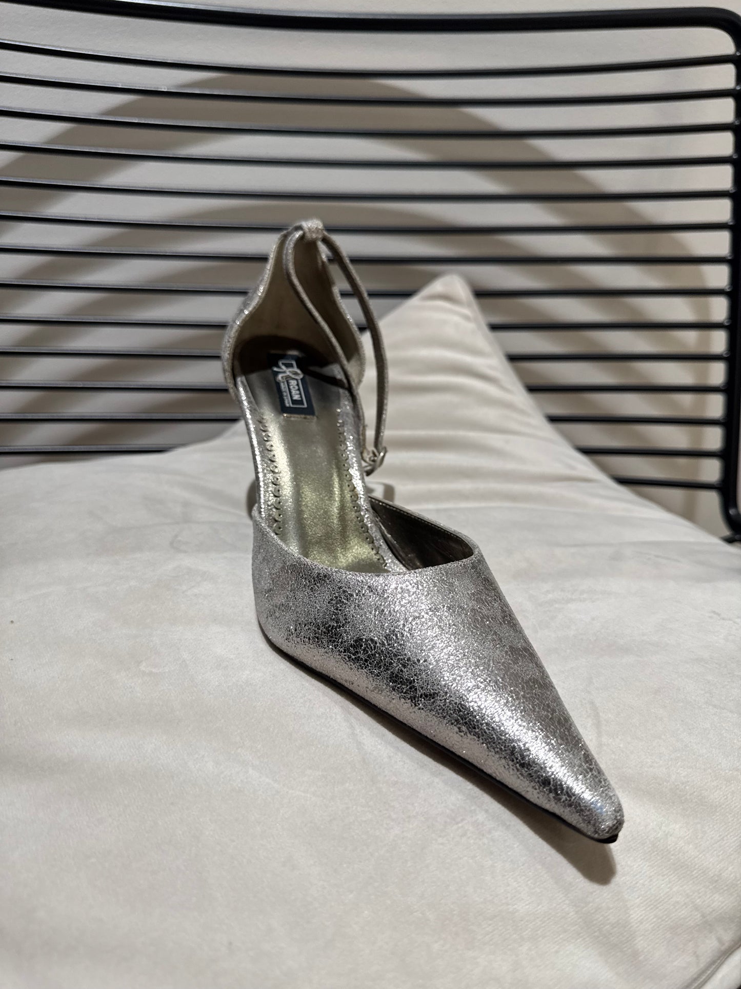 Chaussures vintage argentées à talons 38