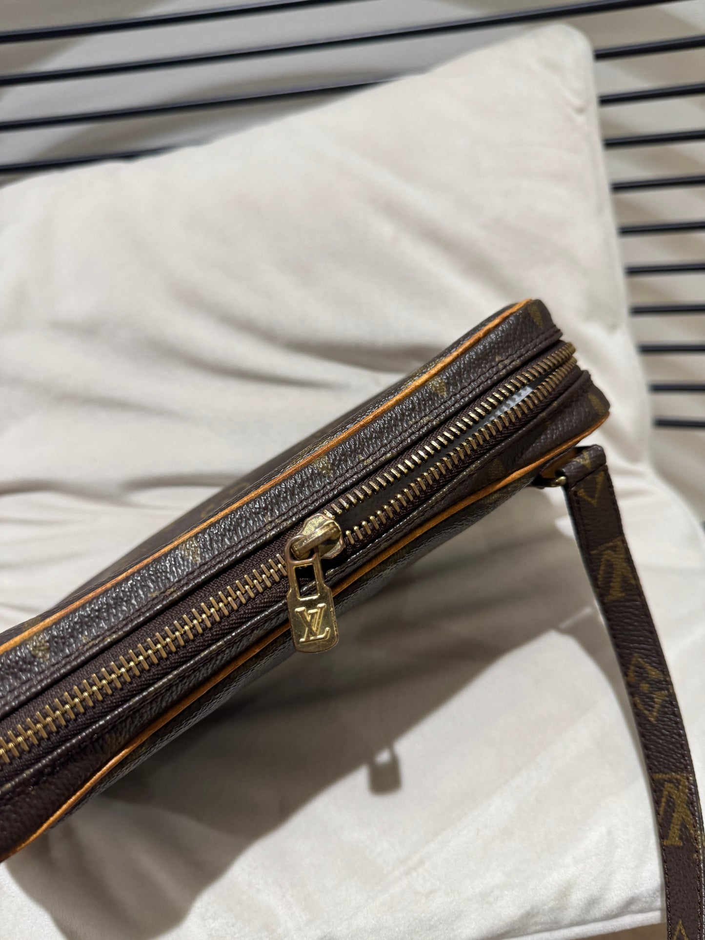 Sacoche bandoulière Louis Vuitton