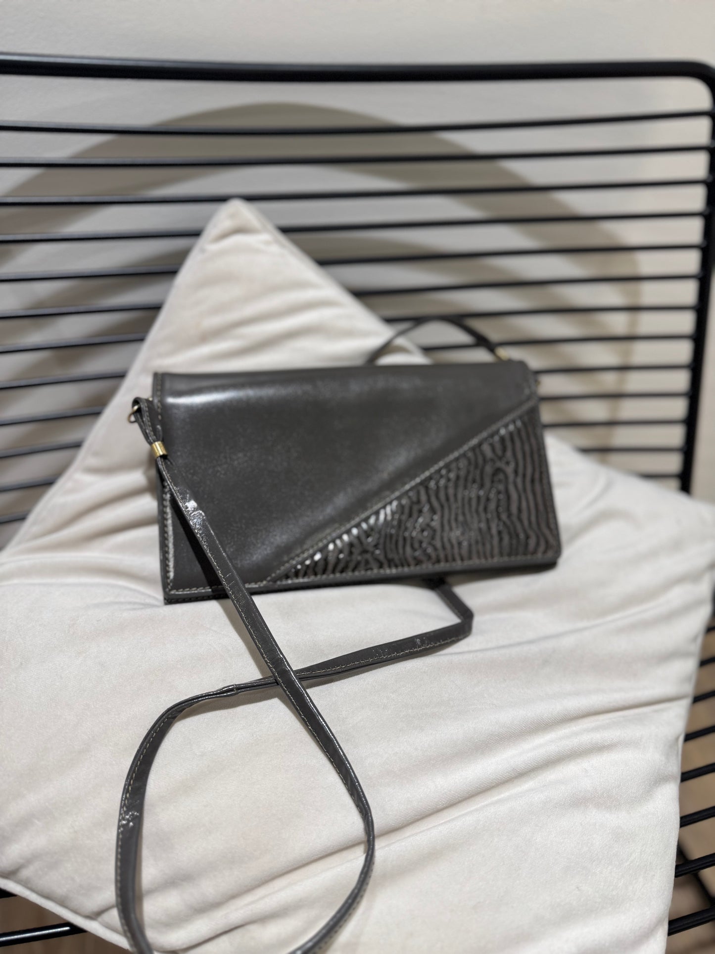 Sac vintage bandoulière gris