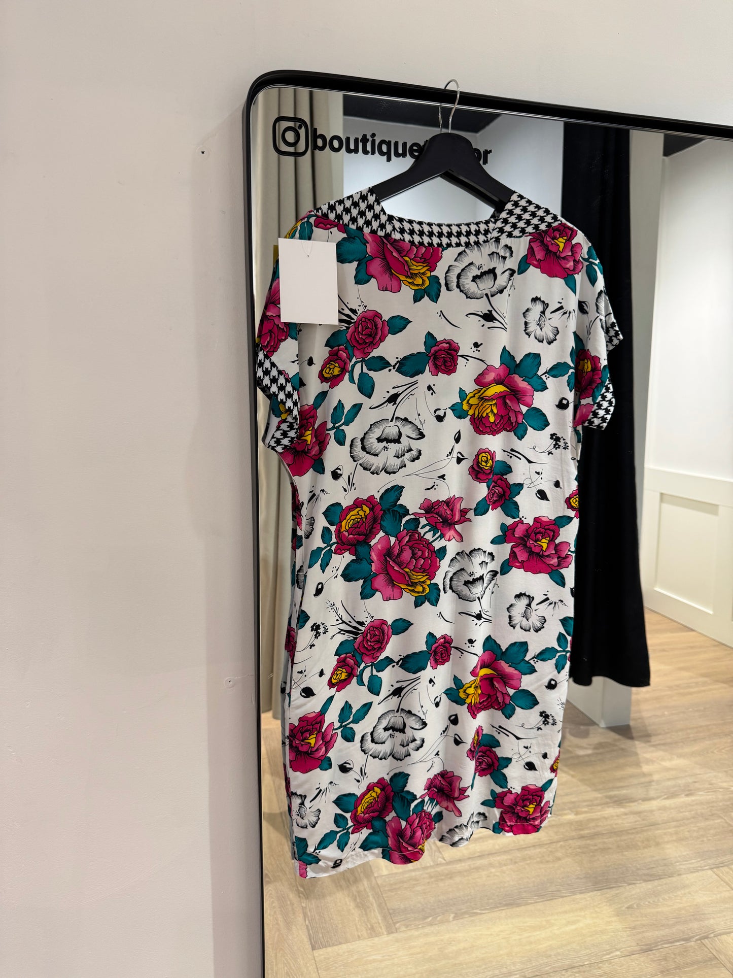 Robe vintage à fleurs S/M