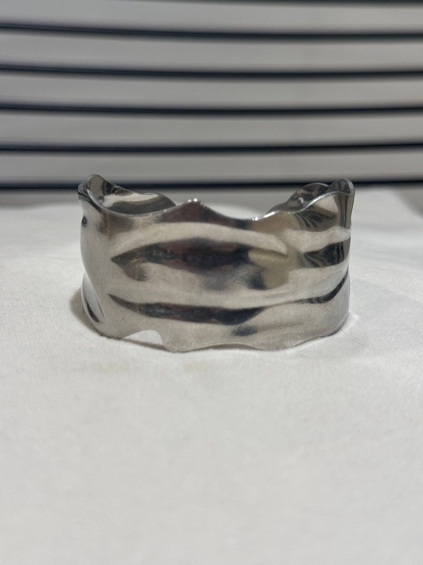 Bracelet manchette argenté