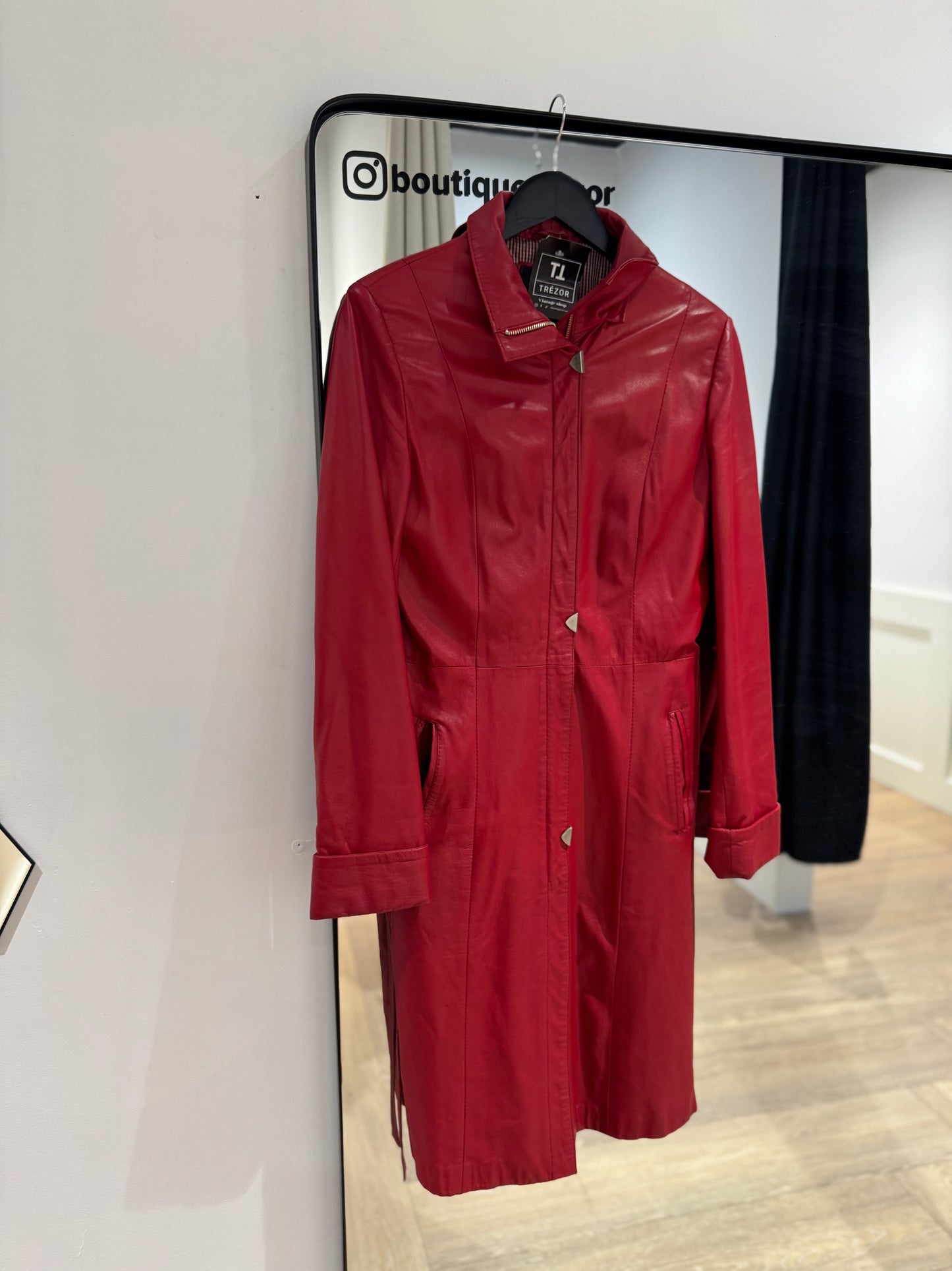 Trench en cuir rouge vintage M