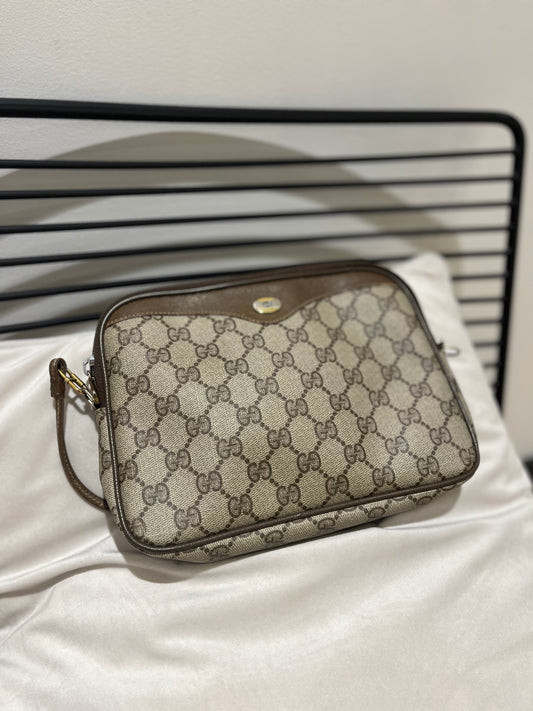 Sac bandoulière Gucci vintage monogrammé