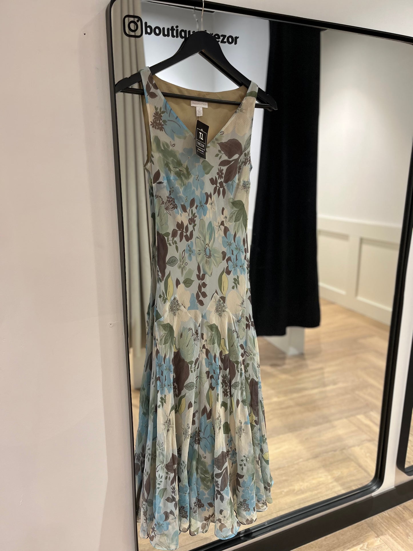 Robe longue à fleurs L