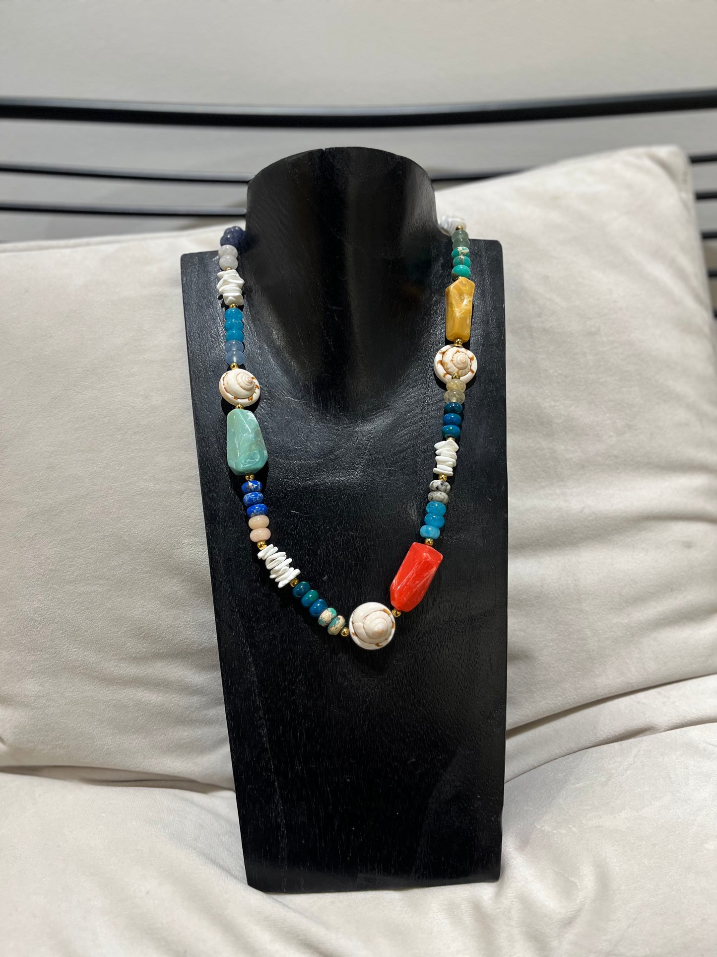 Collier perles & coquillages