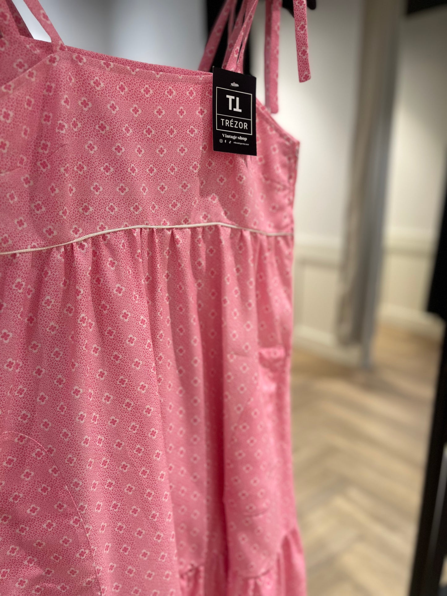 Robe longue vintage à motifs M