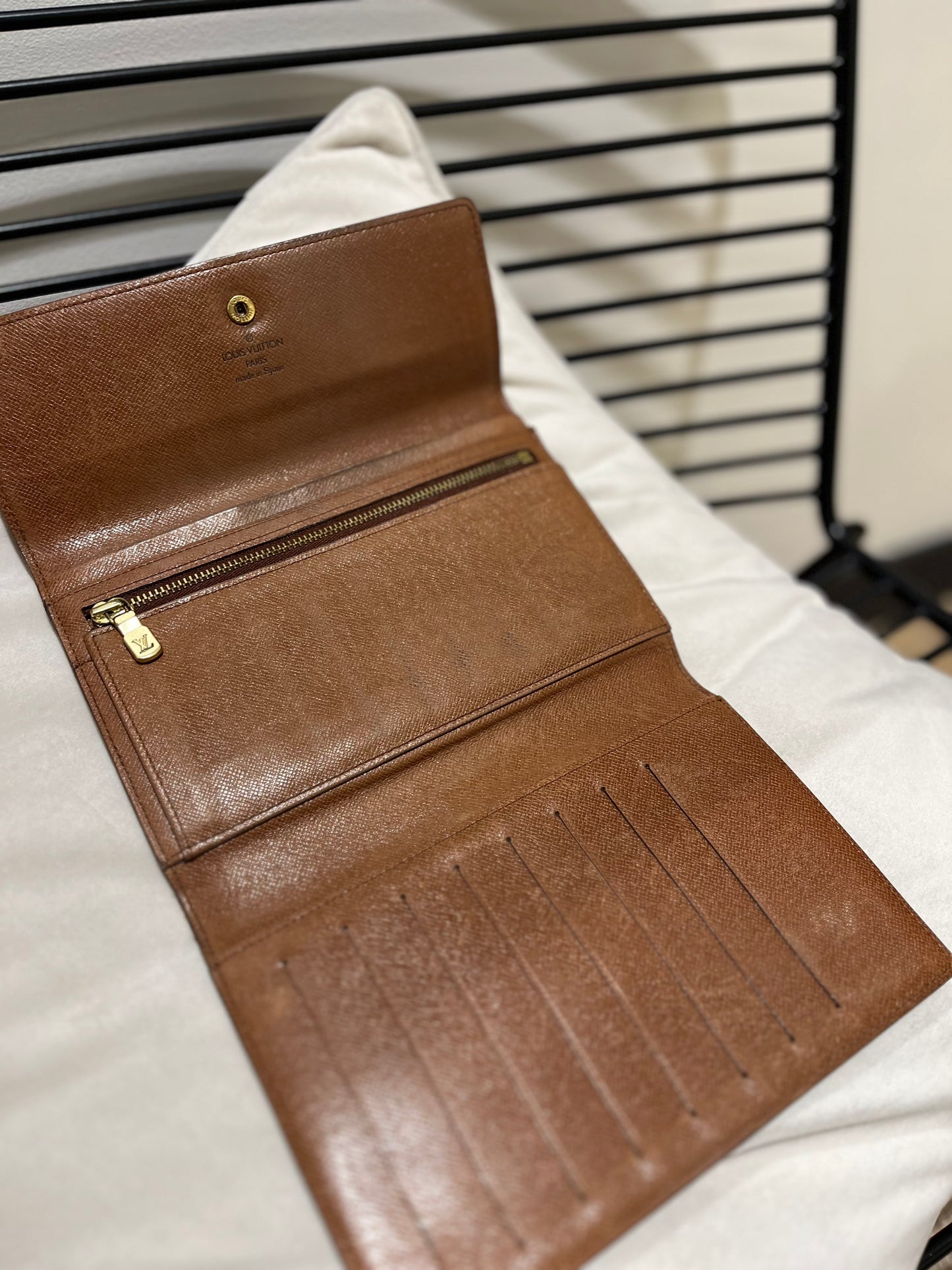 Grand portefeuille Louis Vuitton