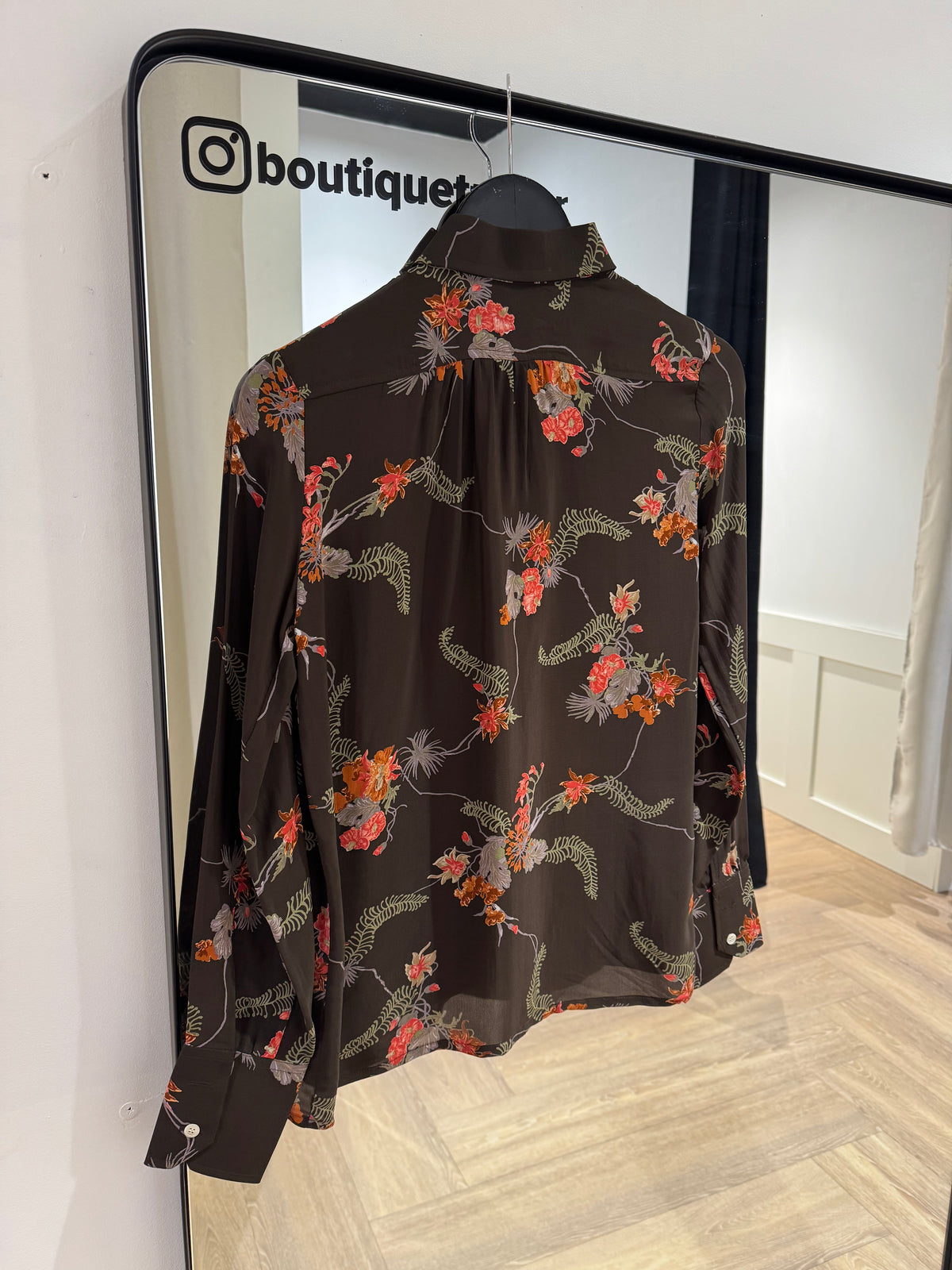 Blouse à motifs fleurs M/L