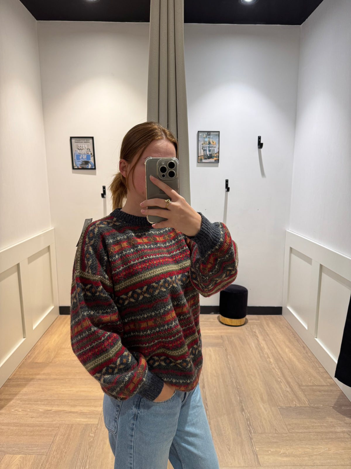 Pull vintage à motifs M