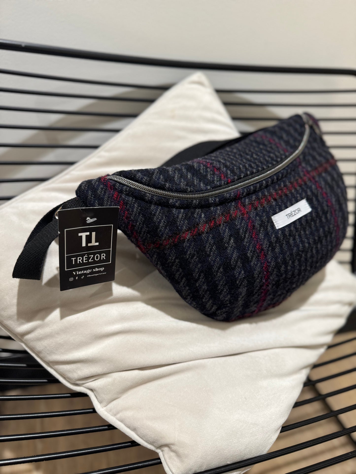 Sac banane grand format upcyclé fait main