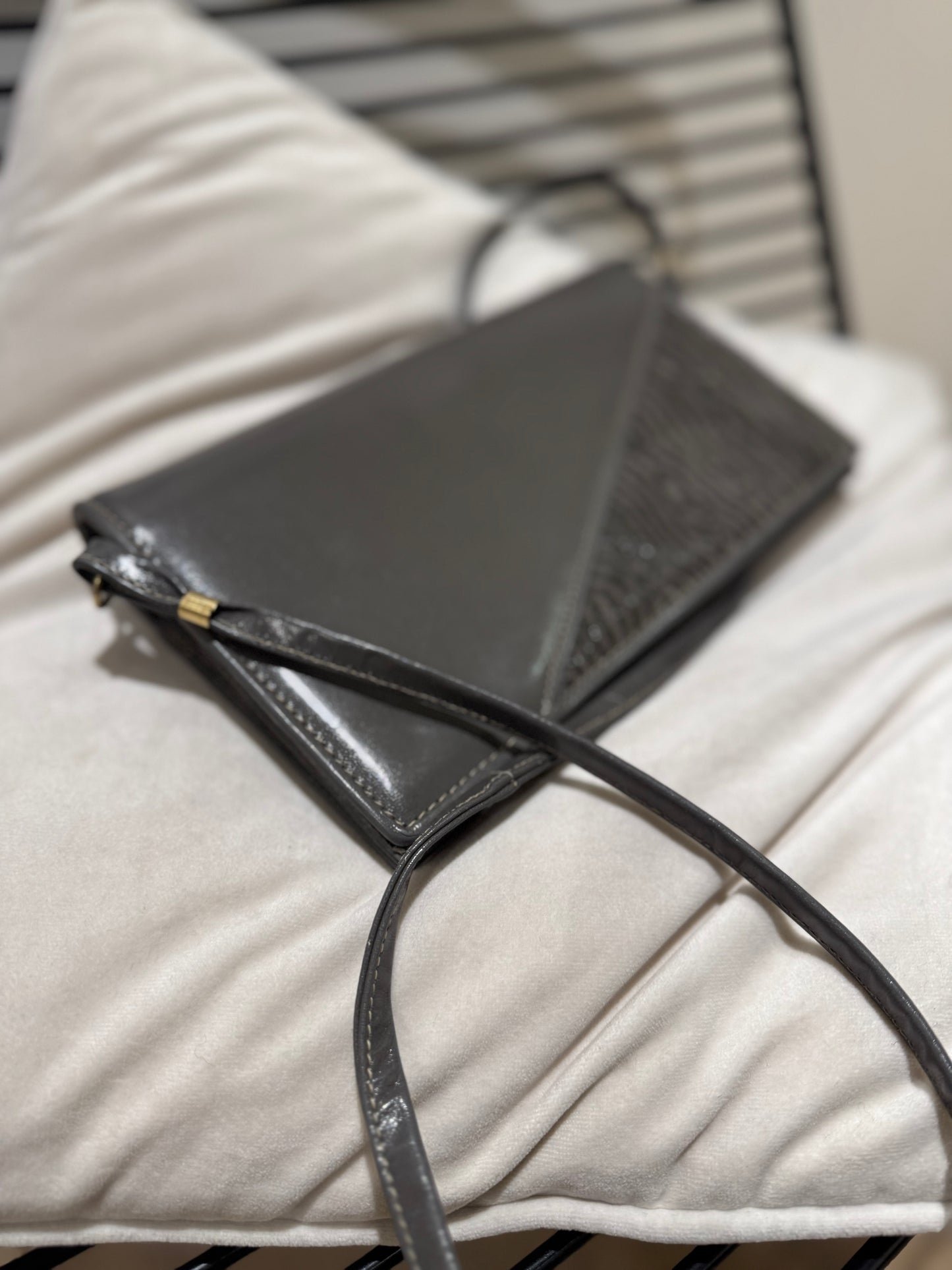 Sac vintage bandoulière gris