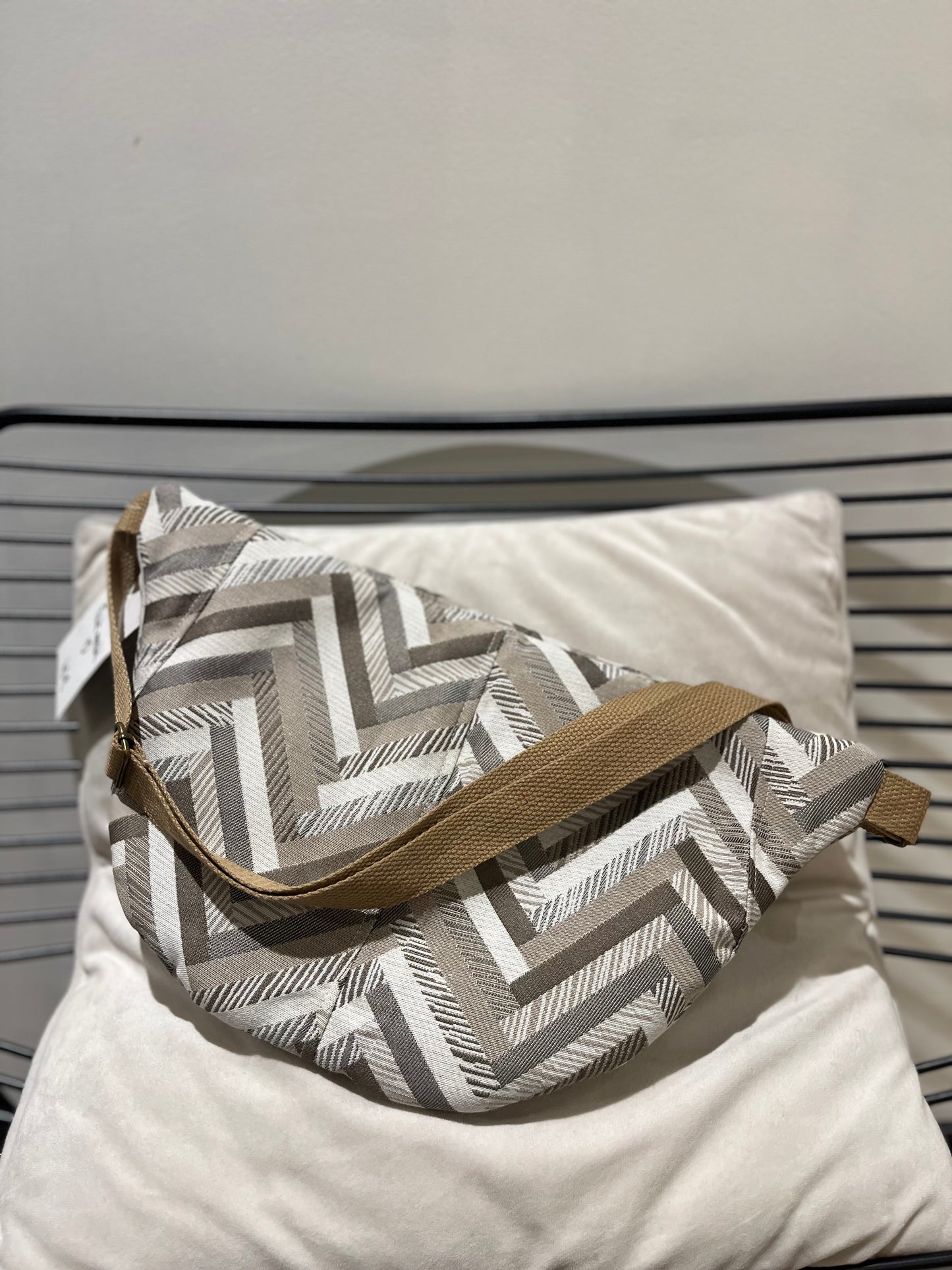 Sac banane à motifs Trézor grand format