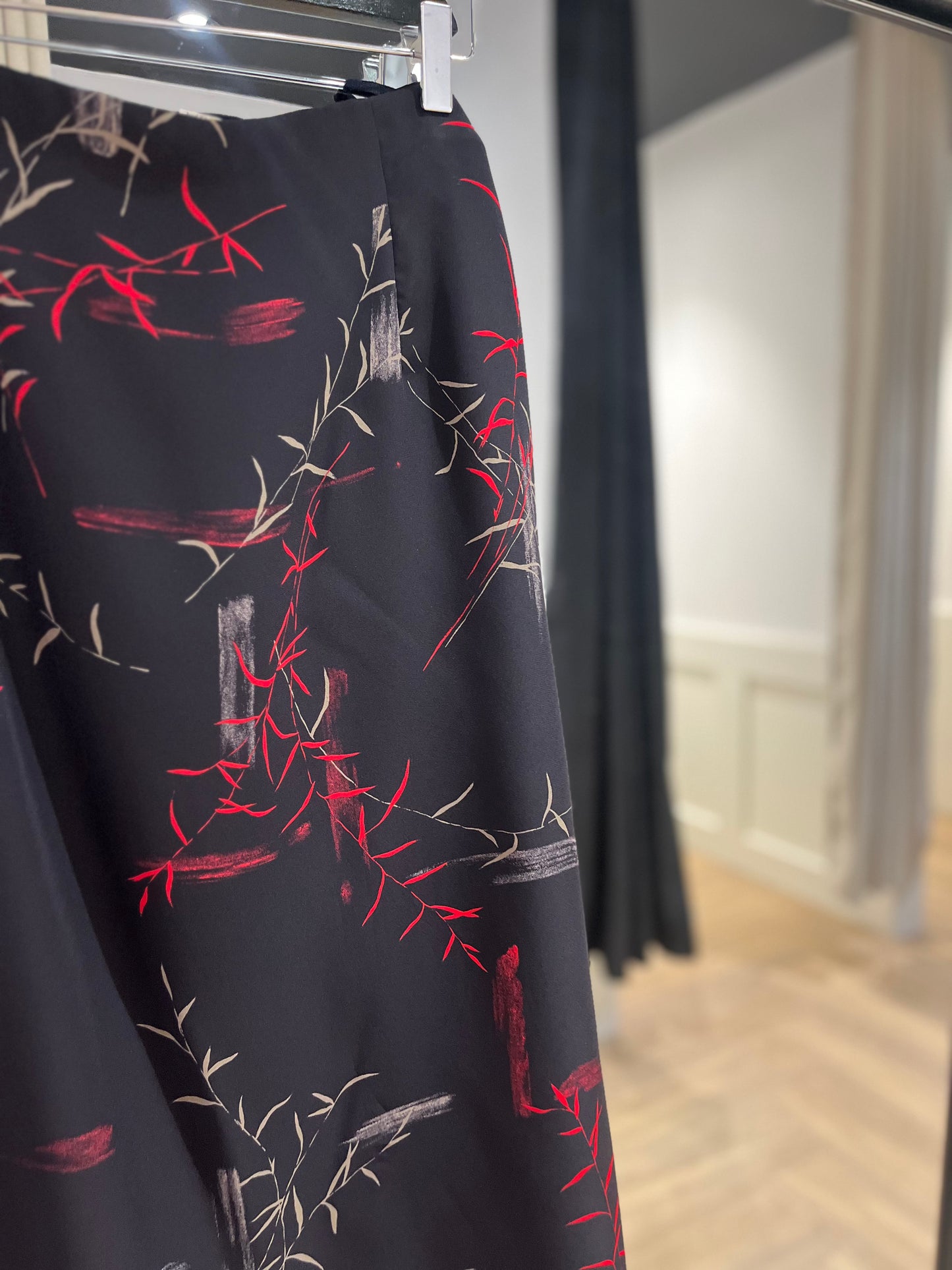 Jupe noire à motifs 38