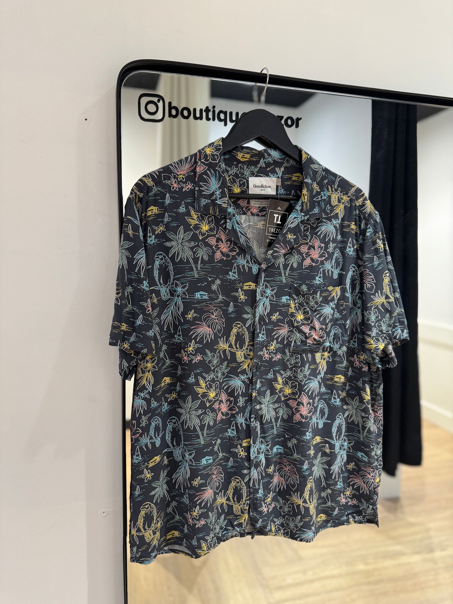 Chemise d’été à motifs L