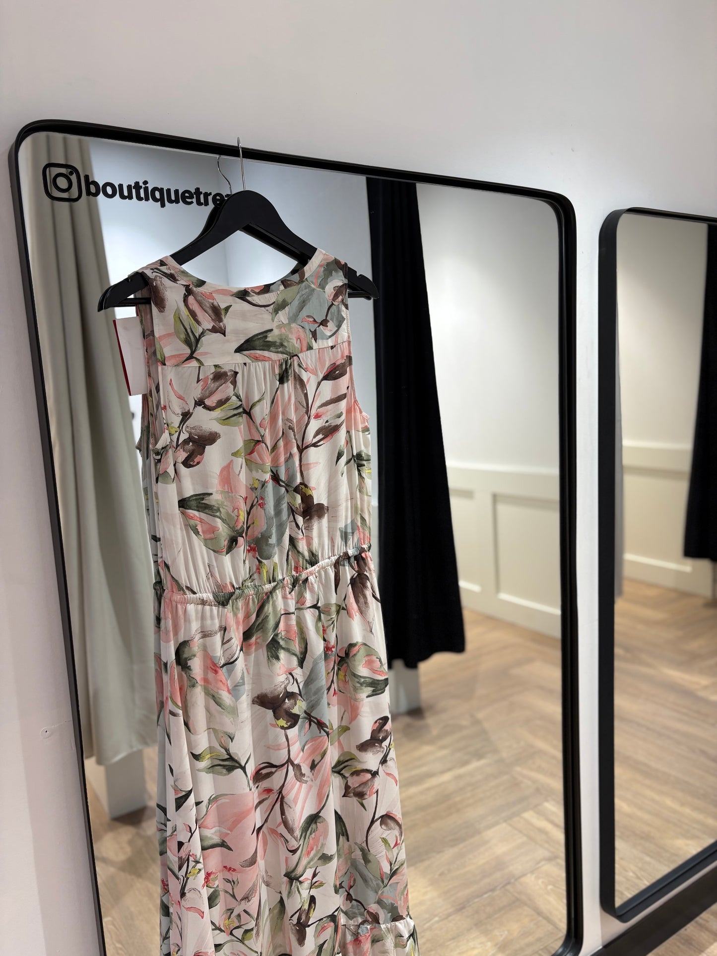 Robe longue à motifs M