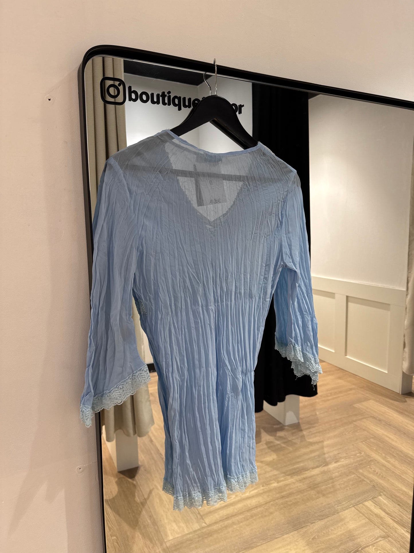 Blouse à dentelle Y2K M