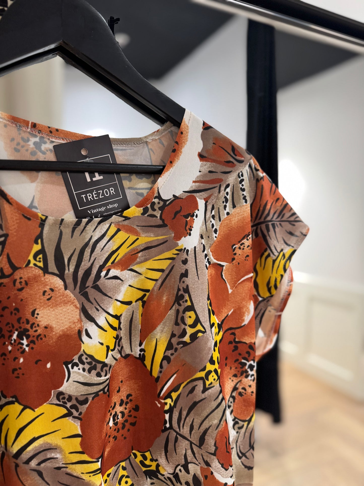 Top vintage à motifs fleurs L