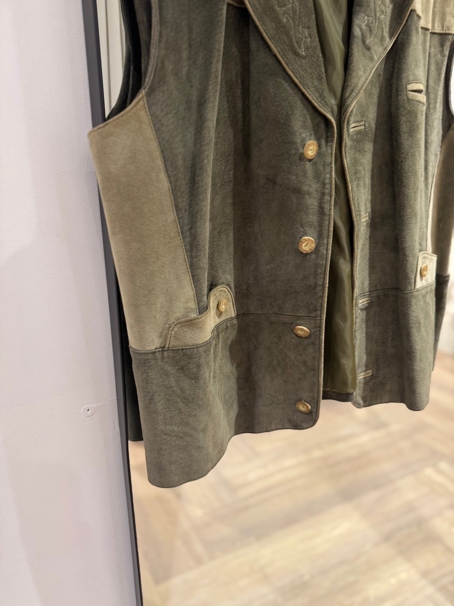 Veste sans manches en cuir XL