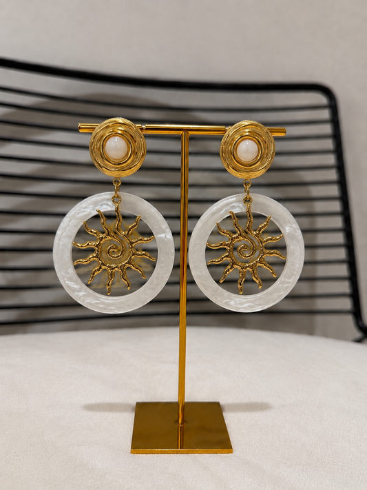 Boucles d’oreilles dorées soleil en acier inoxydable